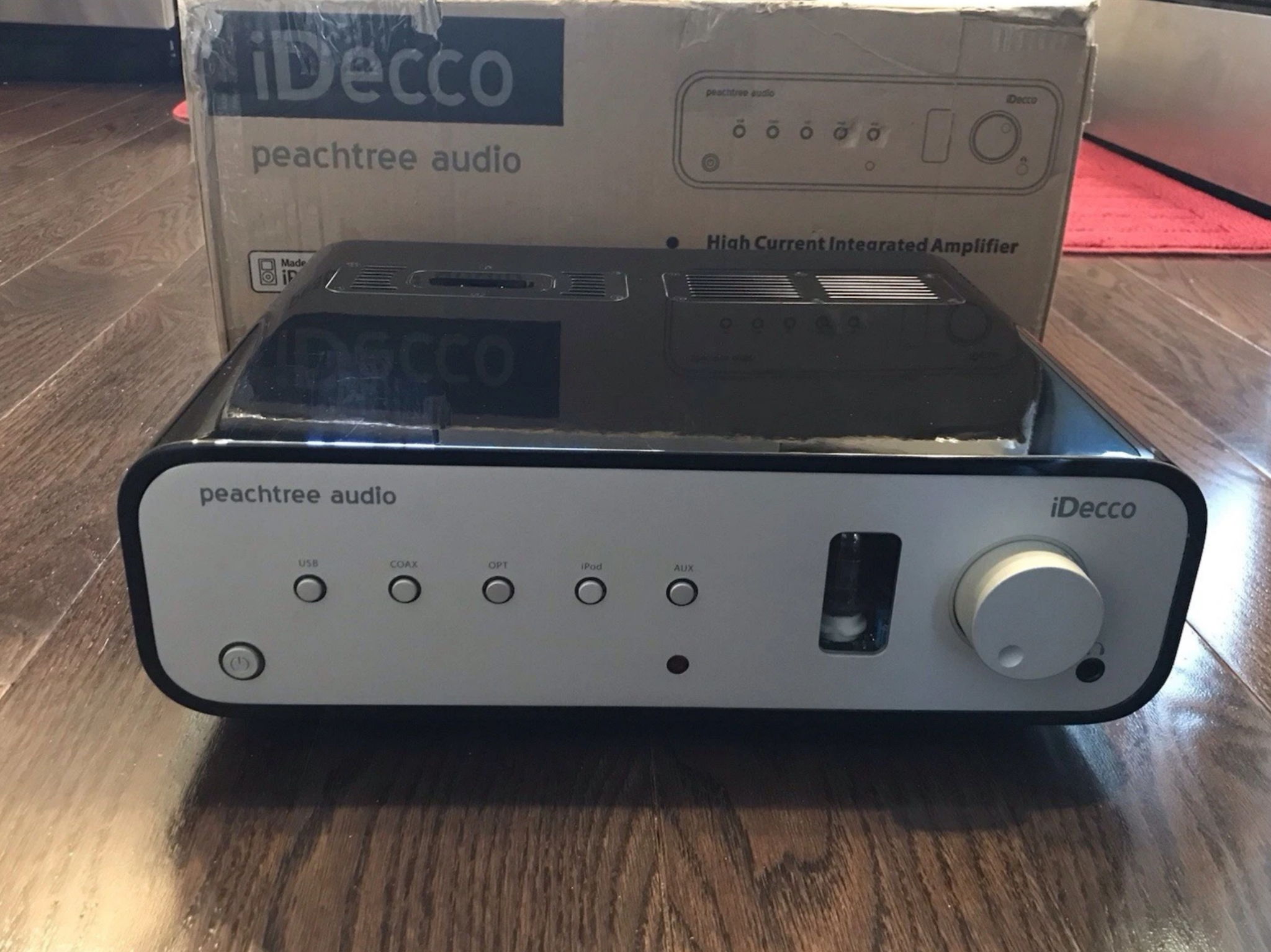 Peachtree IDecco Integrated Amp witn Dac 4
