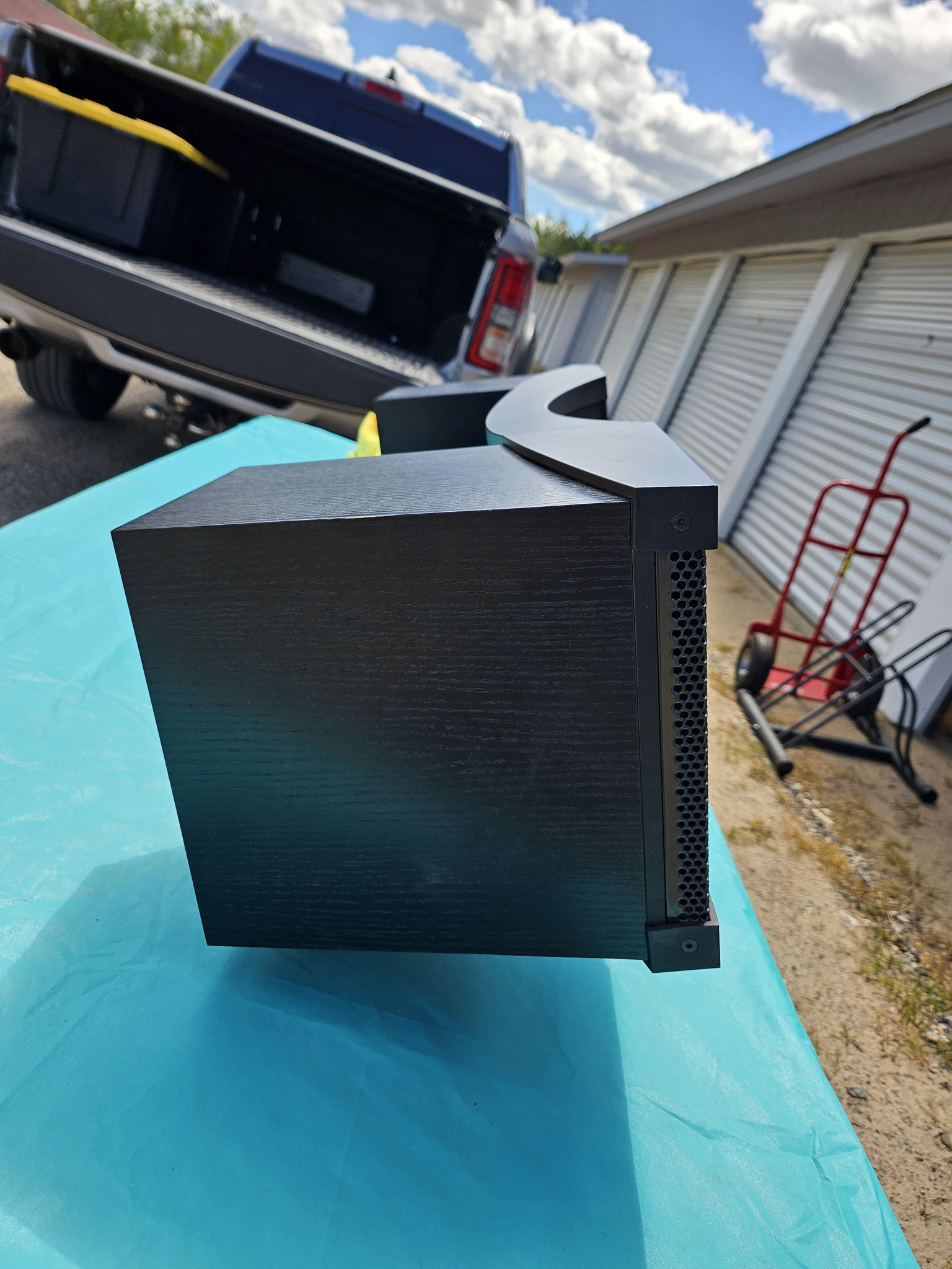 Martin Logan Stage center channel 4