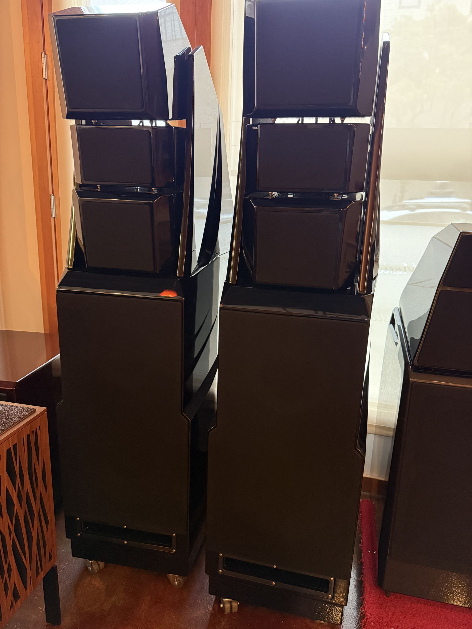 Wilson Audio Alexandria XLF Floorstanding Speakers (Cer...