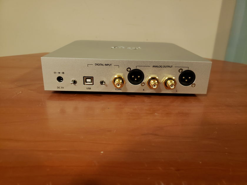 Calyx Audio 24/192 DAC With CLPS Power Supply.