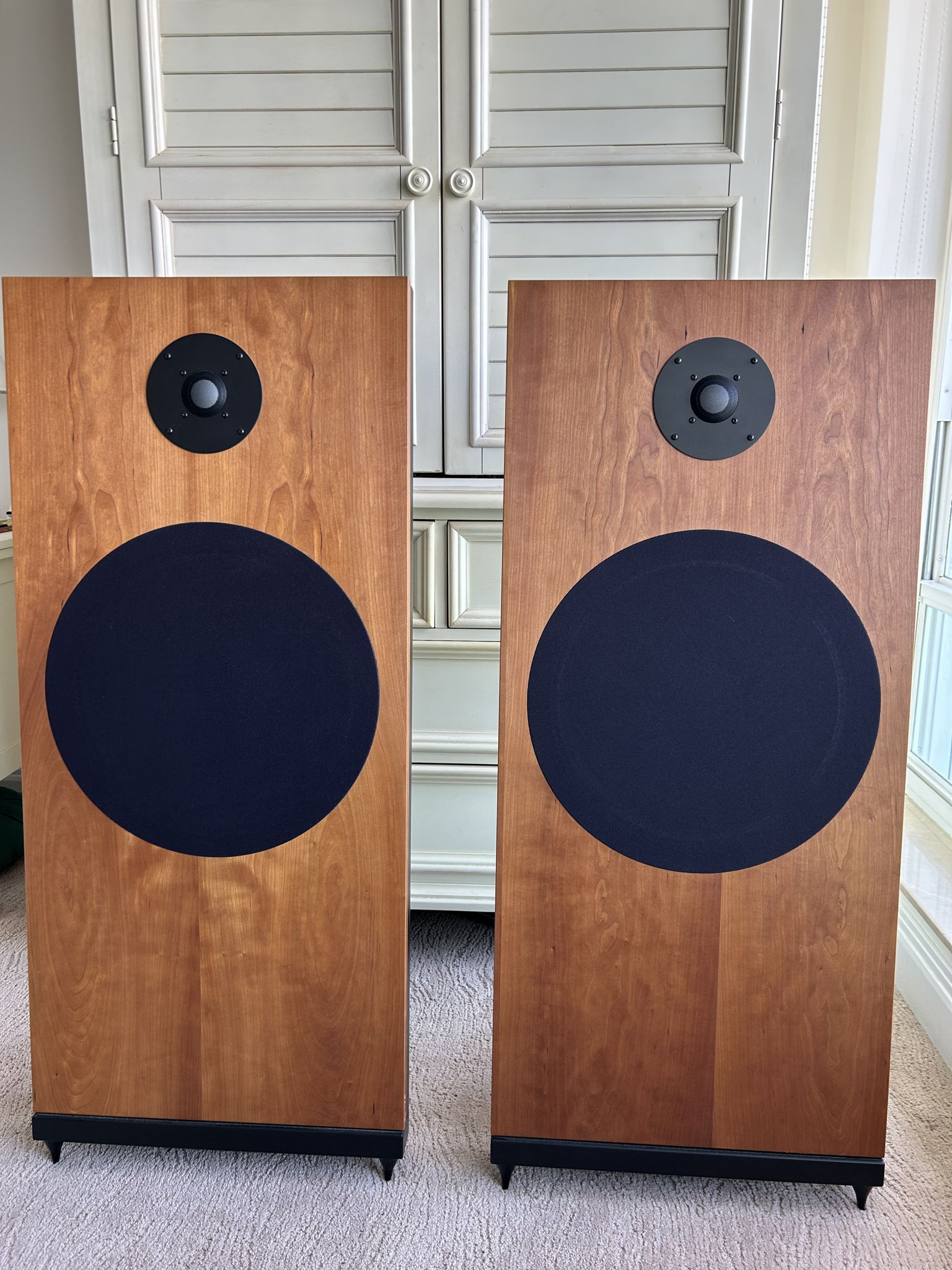 Spatial Audio Labs Sapphire M5 in cherry 3