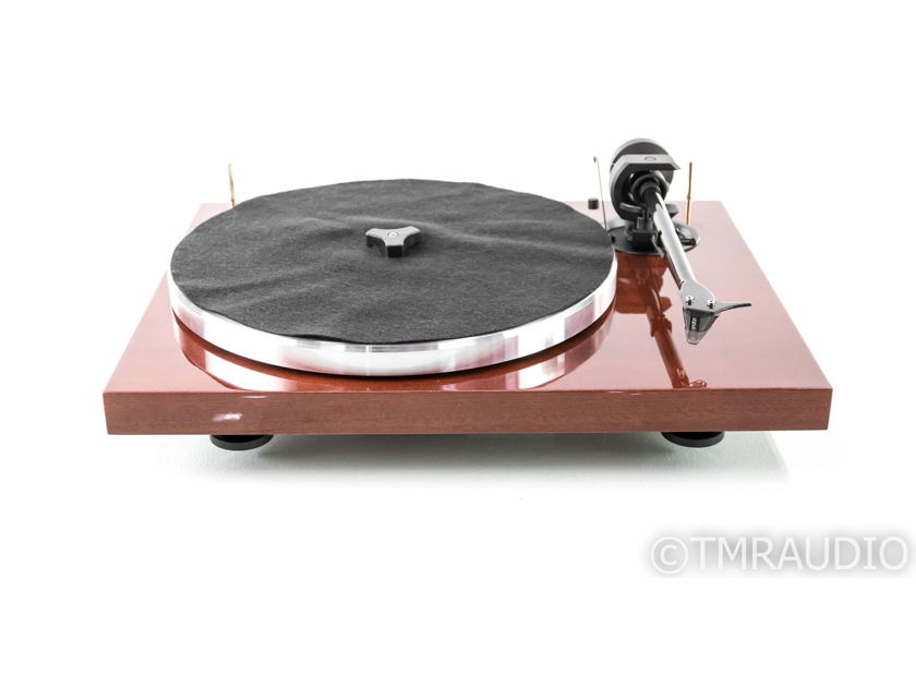Pro-Ject 1Xpression Carbon Classic Turntable; Mahogany; 2M Silver (25474)