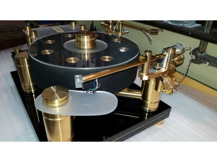 SAM (Small Audio Manufacture) Brass Reference Turntable with 2 Tonearms