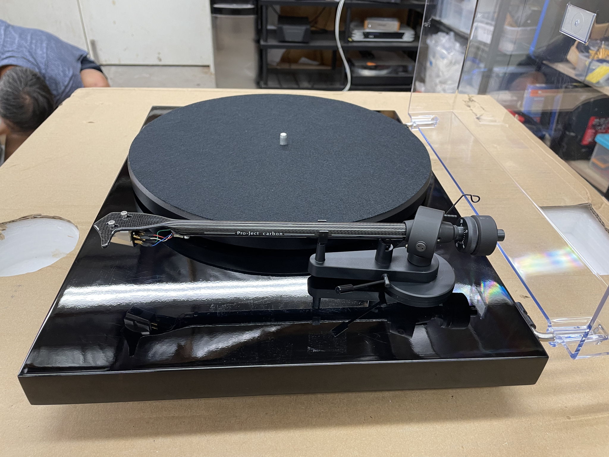 Pro-Ject Debut Carbon DC Turntable EXCELLENT No Cartridge 2