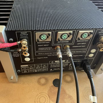 Llano (White Audio)  Trinity 100 hybrid amplifier --Exc...