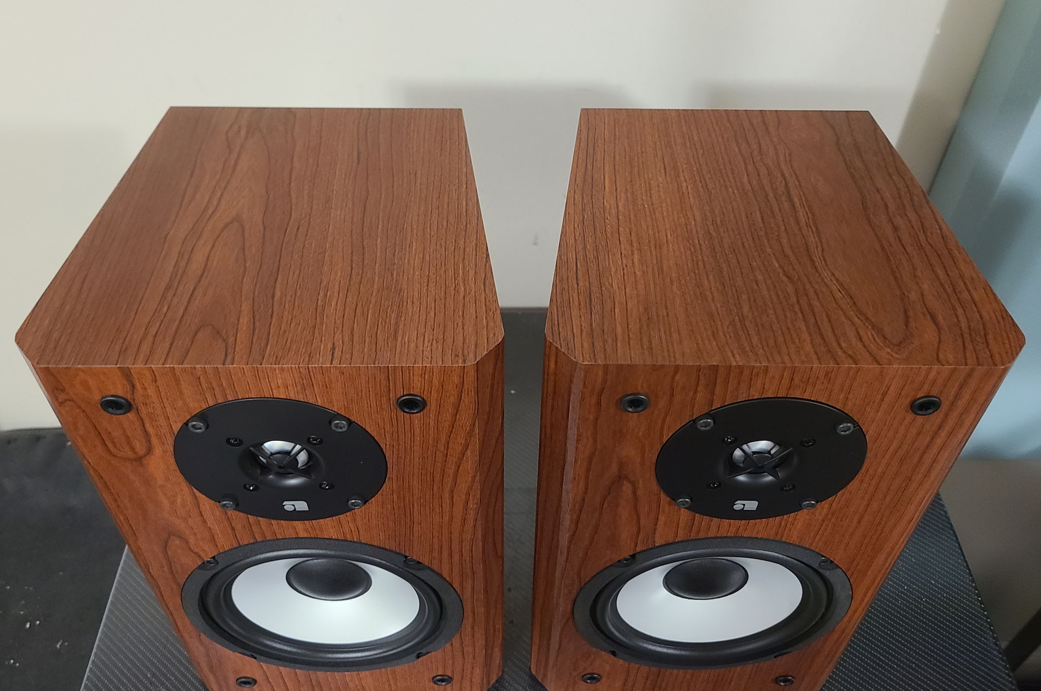 Axiom Audio M-3ti Loudspeakers 2