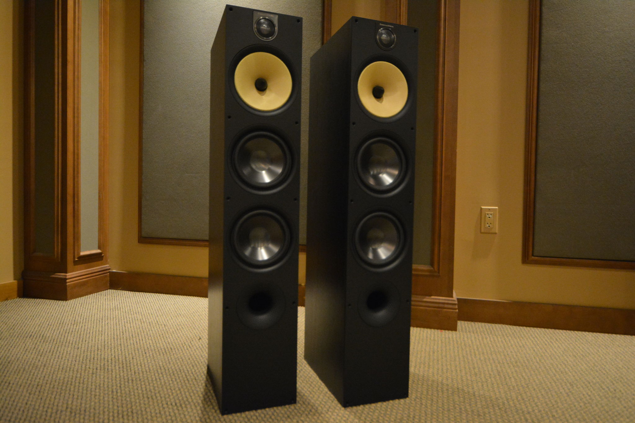 Bowers and wilkins 683 s2 best sale for sale