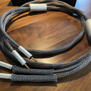 Ansuz Acoustics Speakz D2 3.0M speaker cables (bananas)