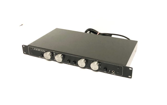 Bryston 11B 2-CH Stereo PreAmplifier PRE AMP w/ Phono S...