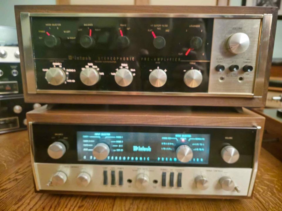 McIntosh C22 2