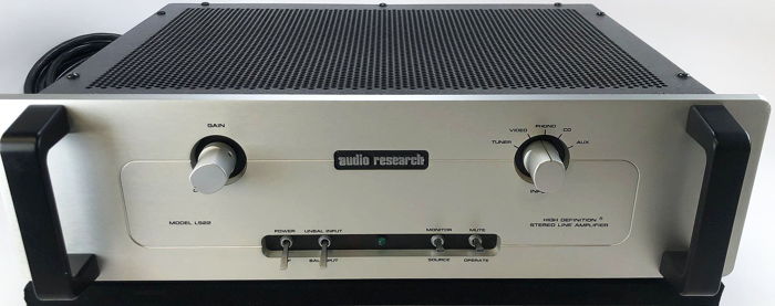 Audio Research LS22 - All Tube Preamplifier