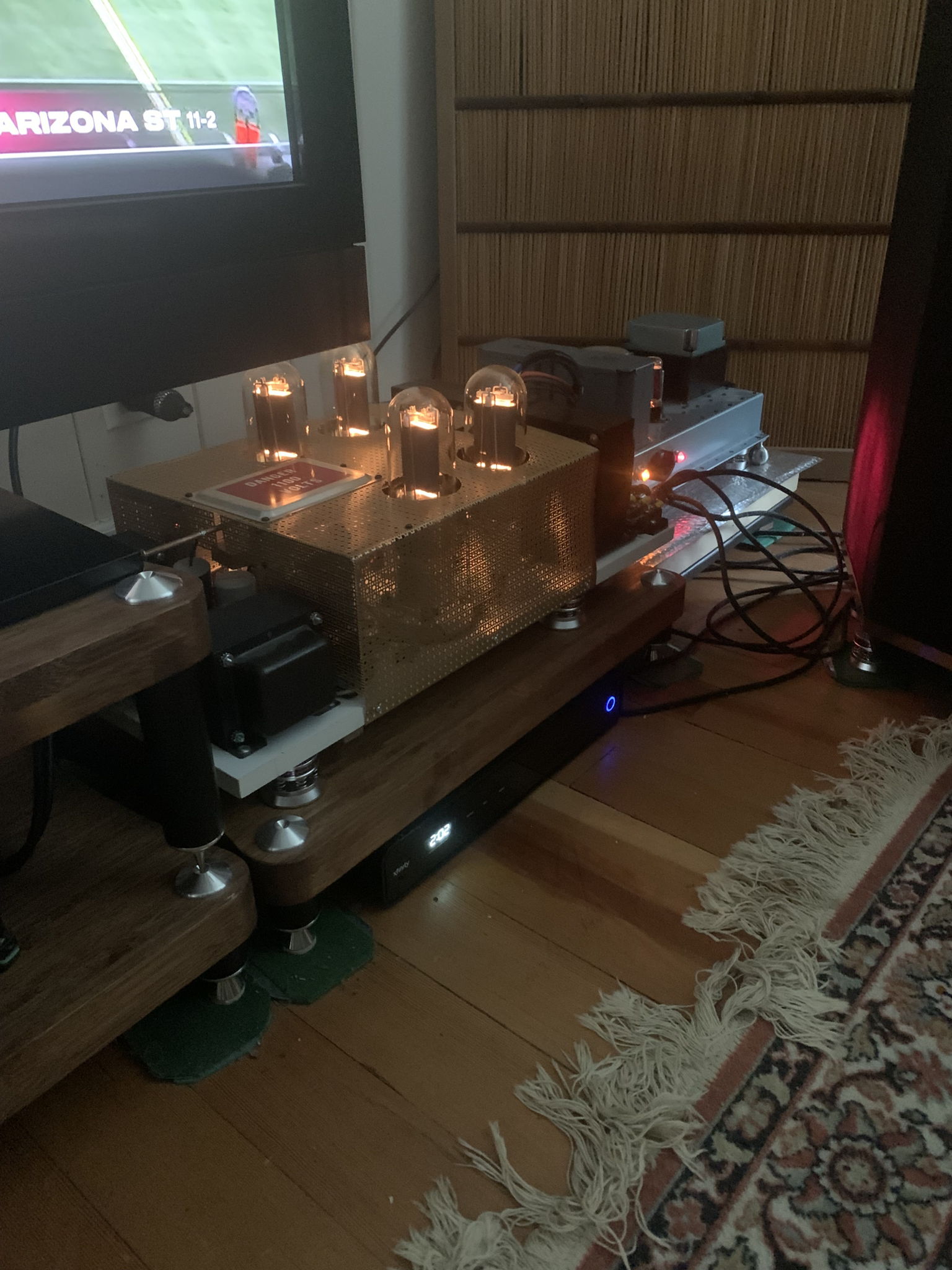 Jaeger Audio 50 watt stereo amp and external PS