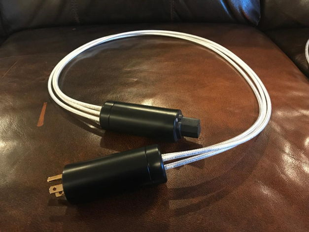 "PRICE DROP" High Fidelity Cables CT-1 1M Power Cable