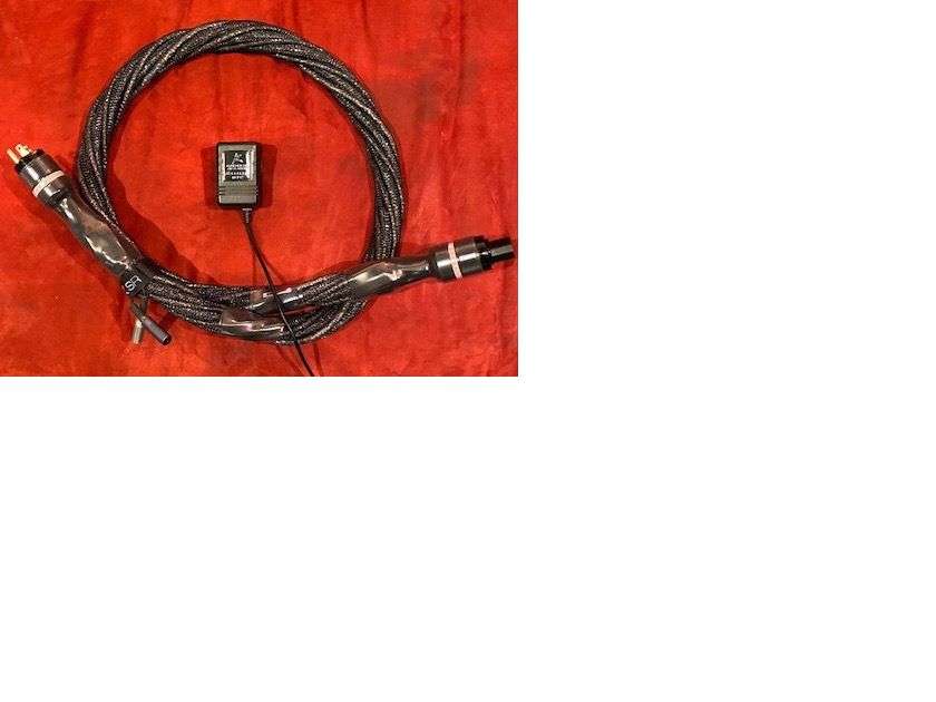 Synergistic Research Galileo LE 6' Ref Power Cord Digital 6' Ref Top Power Cord ! AC Cables