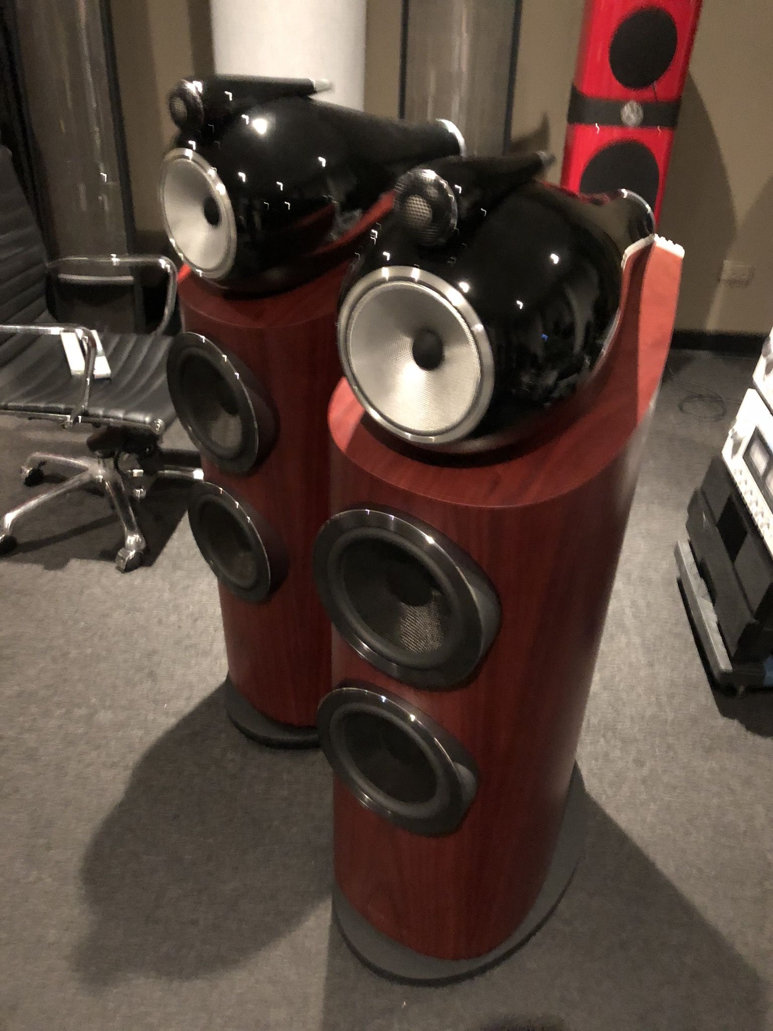 B&W (Bowers & Wilkins) 802D3 rosewood 9