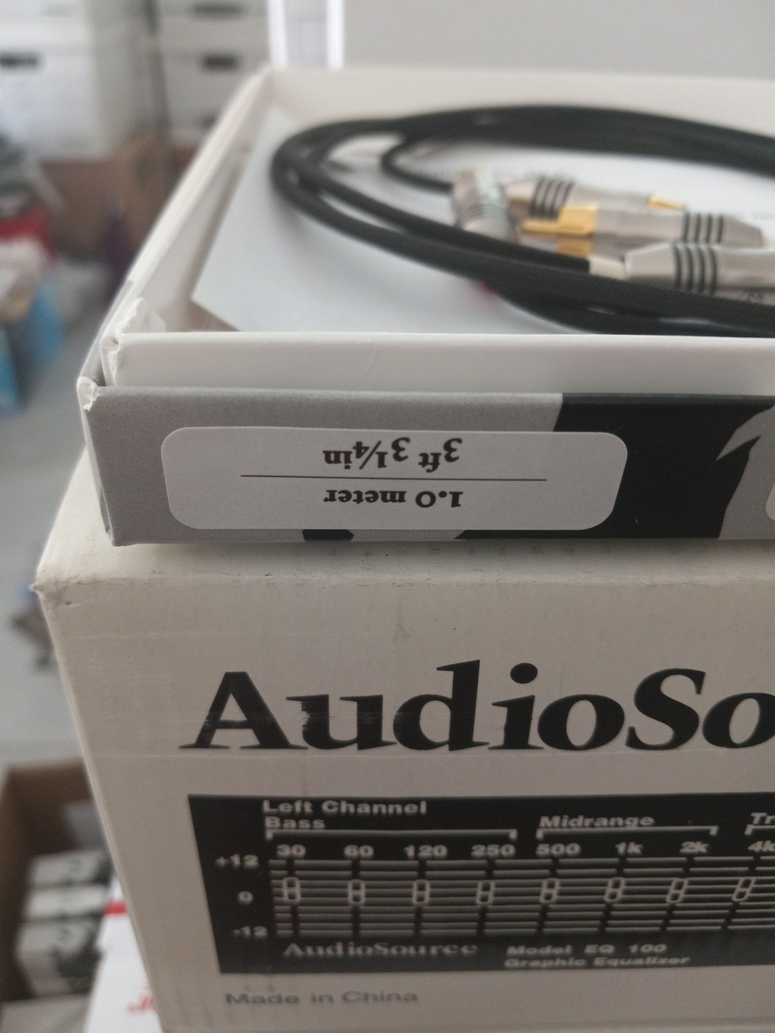 ZU AUDIO  model WYLDE high end audiophile PLEASE MAKE A... 4