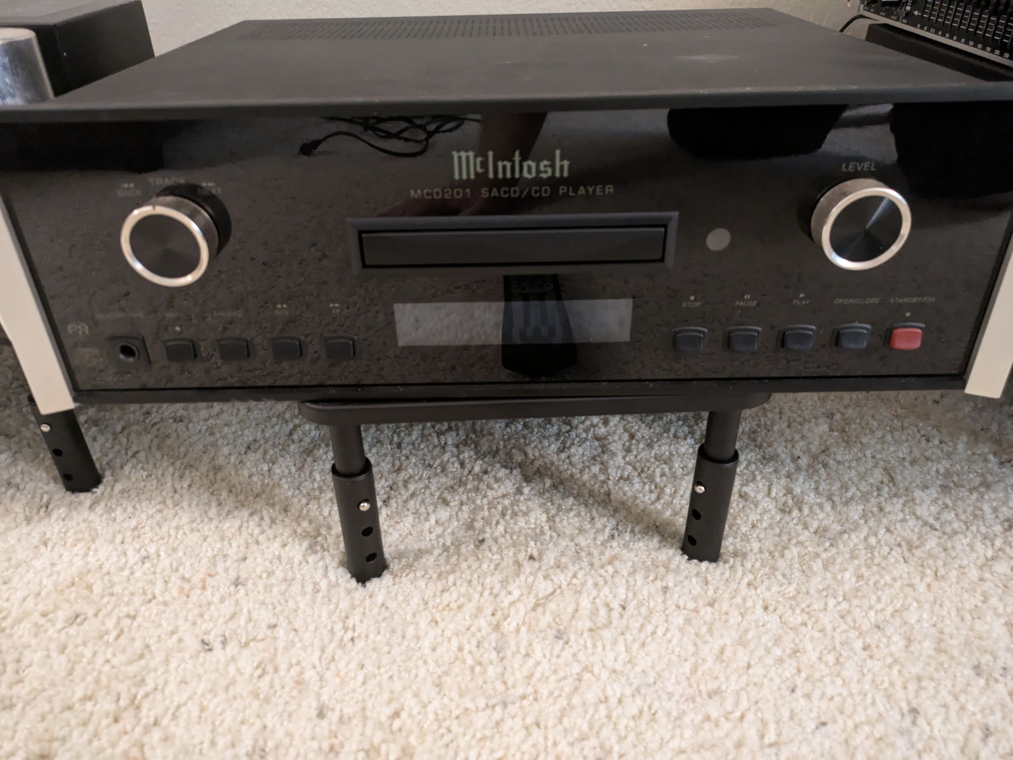 McIntosh MCD201 - CD / SACD Player