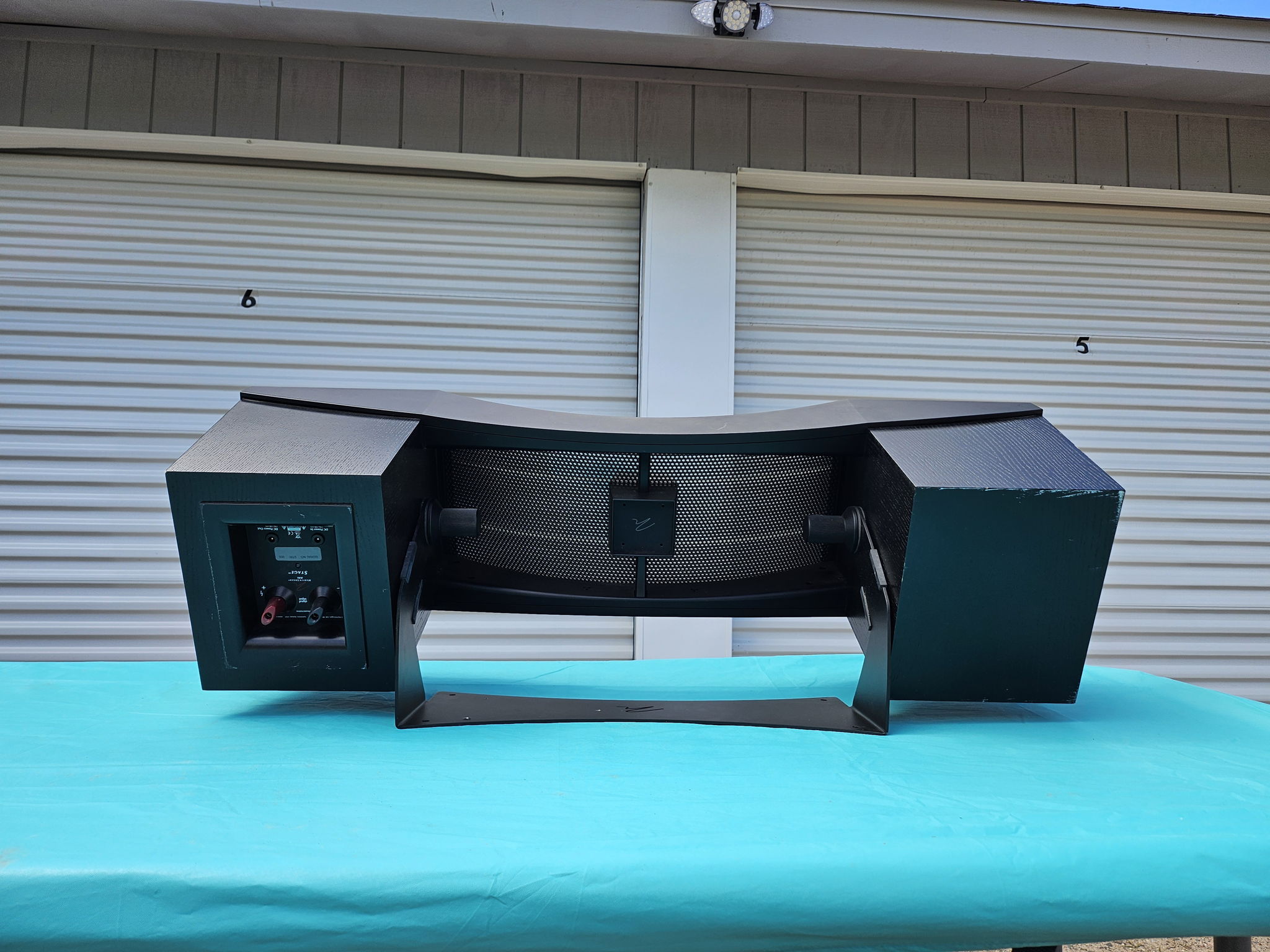 Martin Logan Stage center channel 3