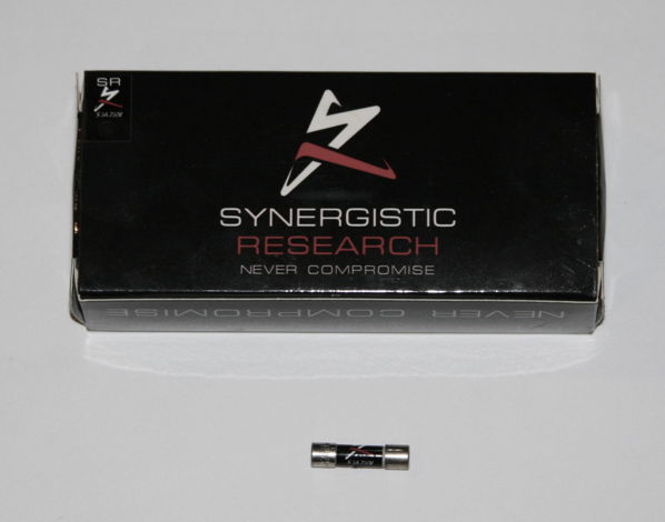 Synergistic Research Black Quantum Fuse (Small 5A 250V ...