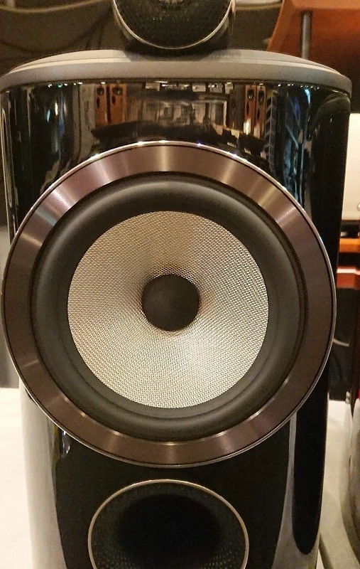 Bowers & Wilkins B&W 805 D4 Bookshelf Speakers (Pair) B... 6