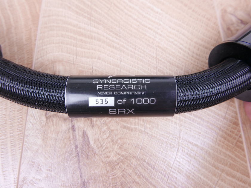 Synergistic Research SRX highend audio power cable 1,8 metre