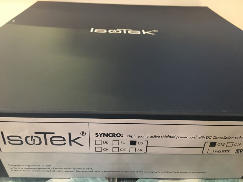 Isotek EVO3 Syncro 2m Like New!!