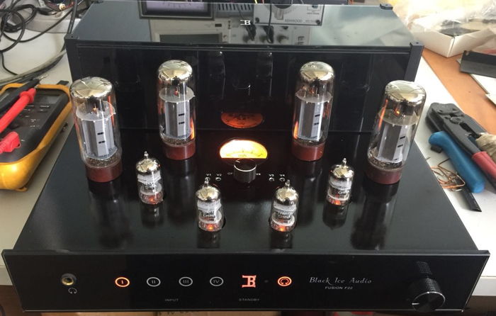 Black Ice Audio F22 50wpc balanced tube amp