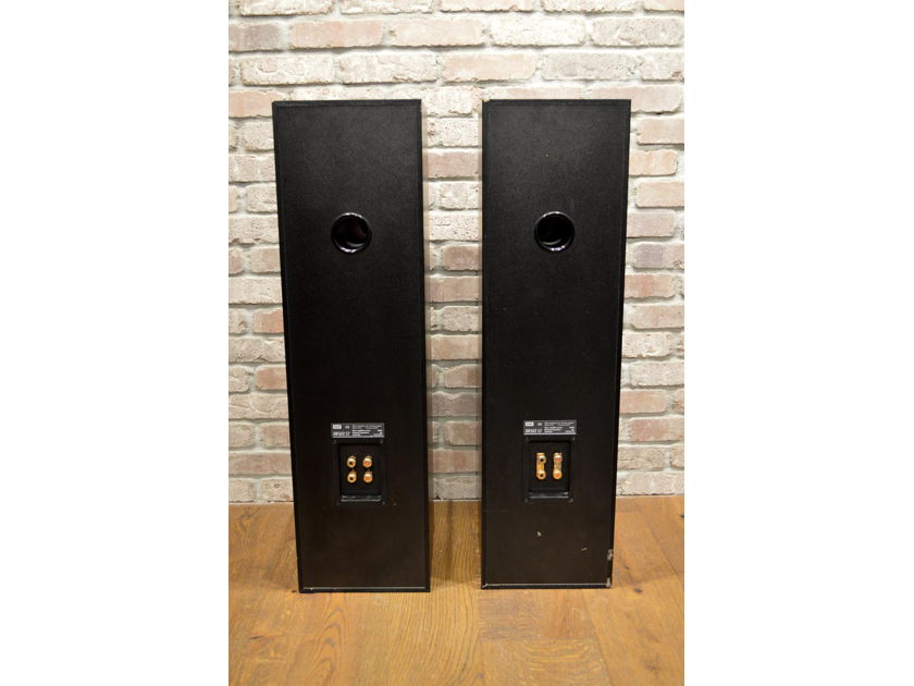 B&W DM-603 S2 - Affordable Performance in a Floor-Standing Loudspeaker