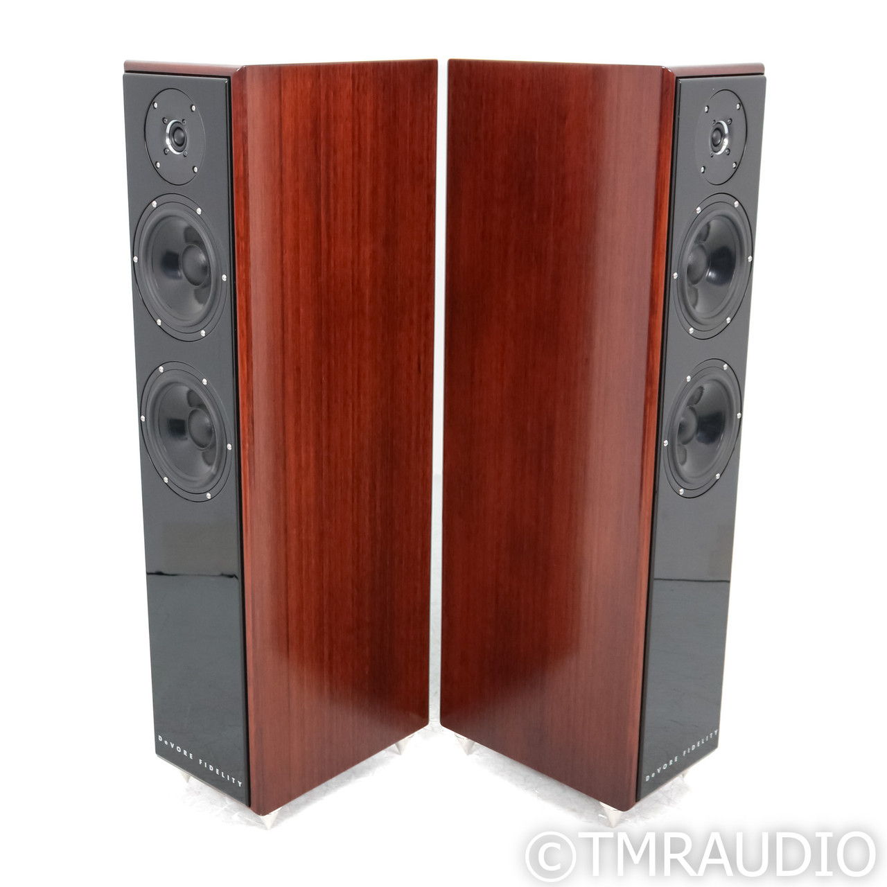 Devore Fidelity Gibbon Super Nine Floorstanding Speaker... 4