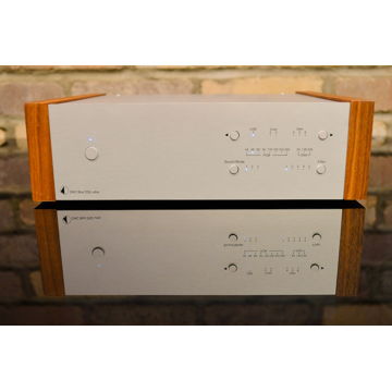 Pro-Ject Audio Systems DAC Box DS2 Ultra - Silver w/ Wa...