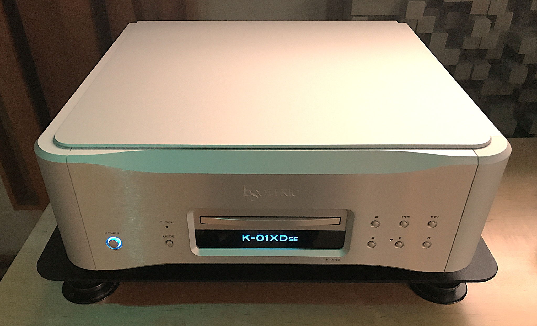 Esoteric K-01XD se