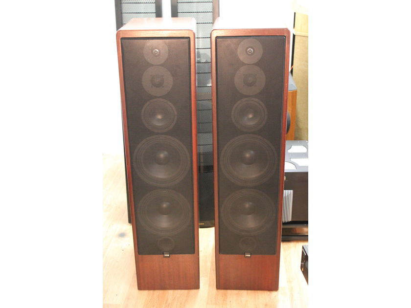 Canton Ergo 120 Full Range Floor Speakers in Excellent Condition / Amazing Sound
