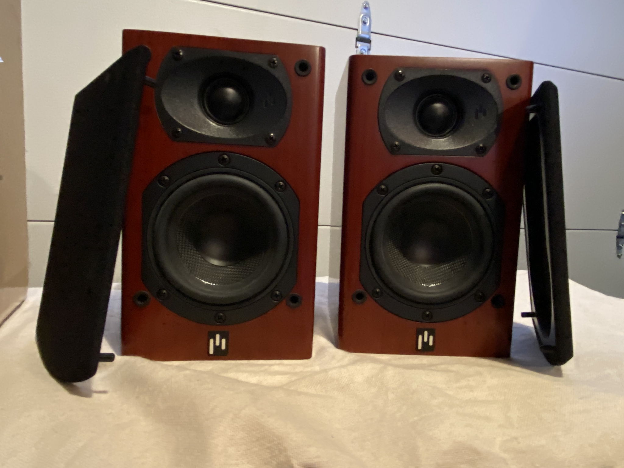 Aperion Audio Intimus 4B Bookshelf Satellite Speakers, ...