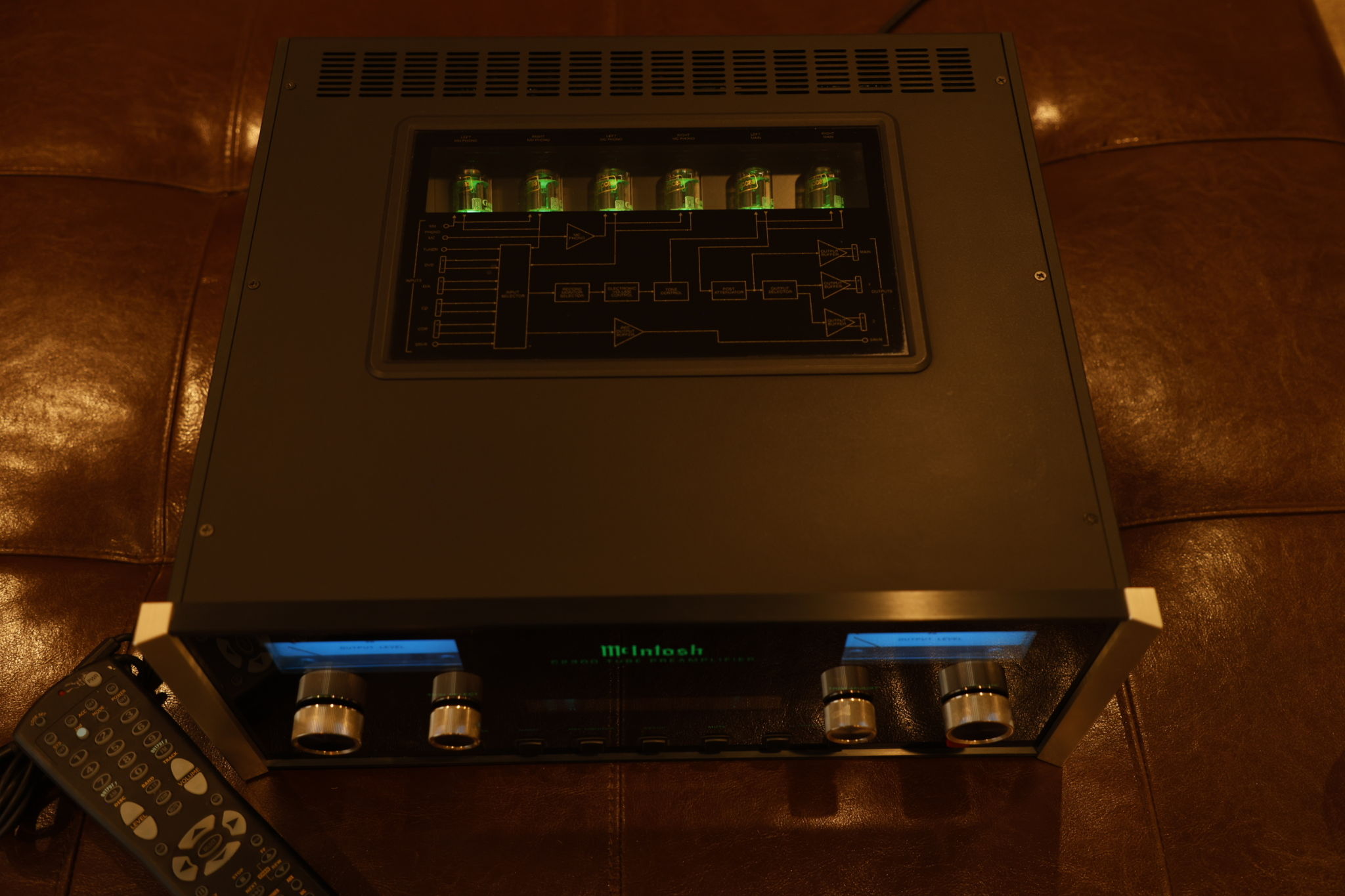 McIntosh C2300 4