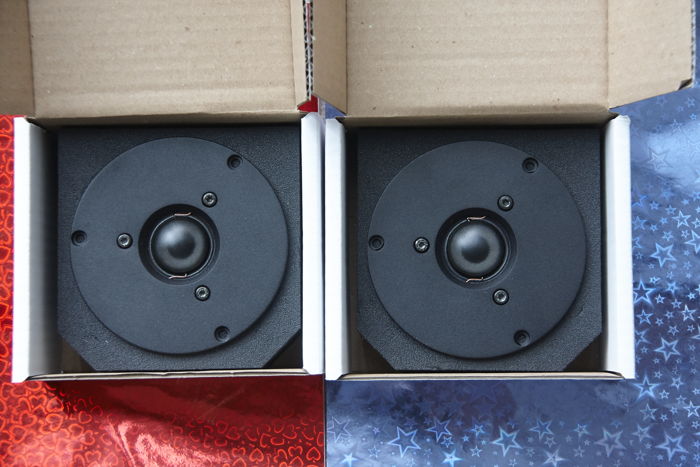 Dynaudio T-380 D ESOTAR MATCHED PAIR MINT - great for u...