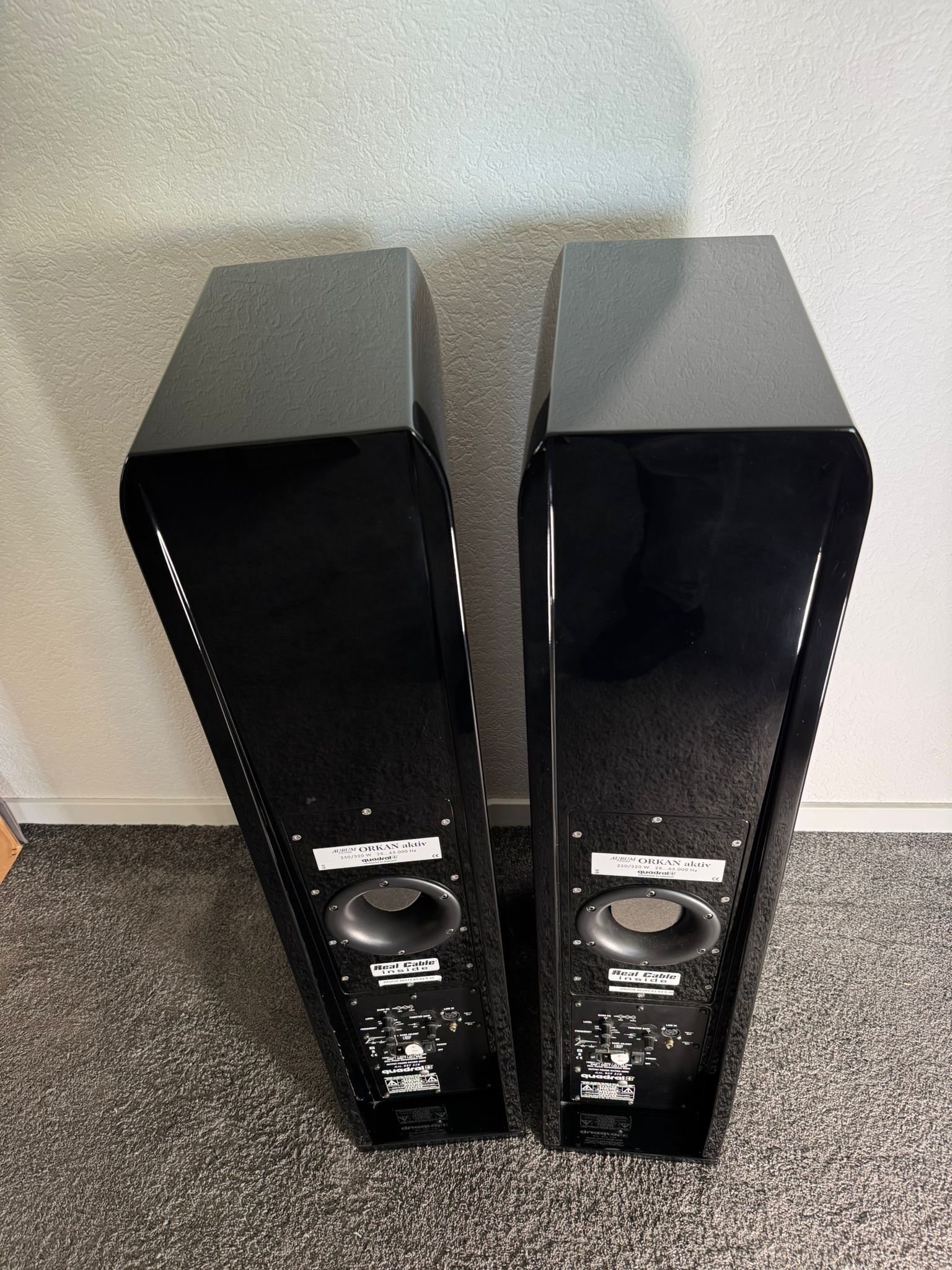 Quadral Aurum Orkan active speakers in black 12