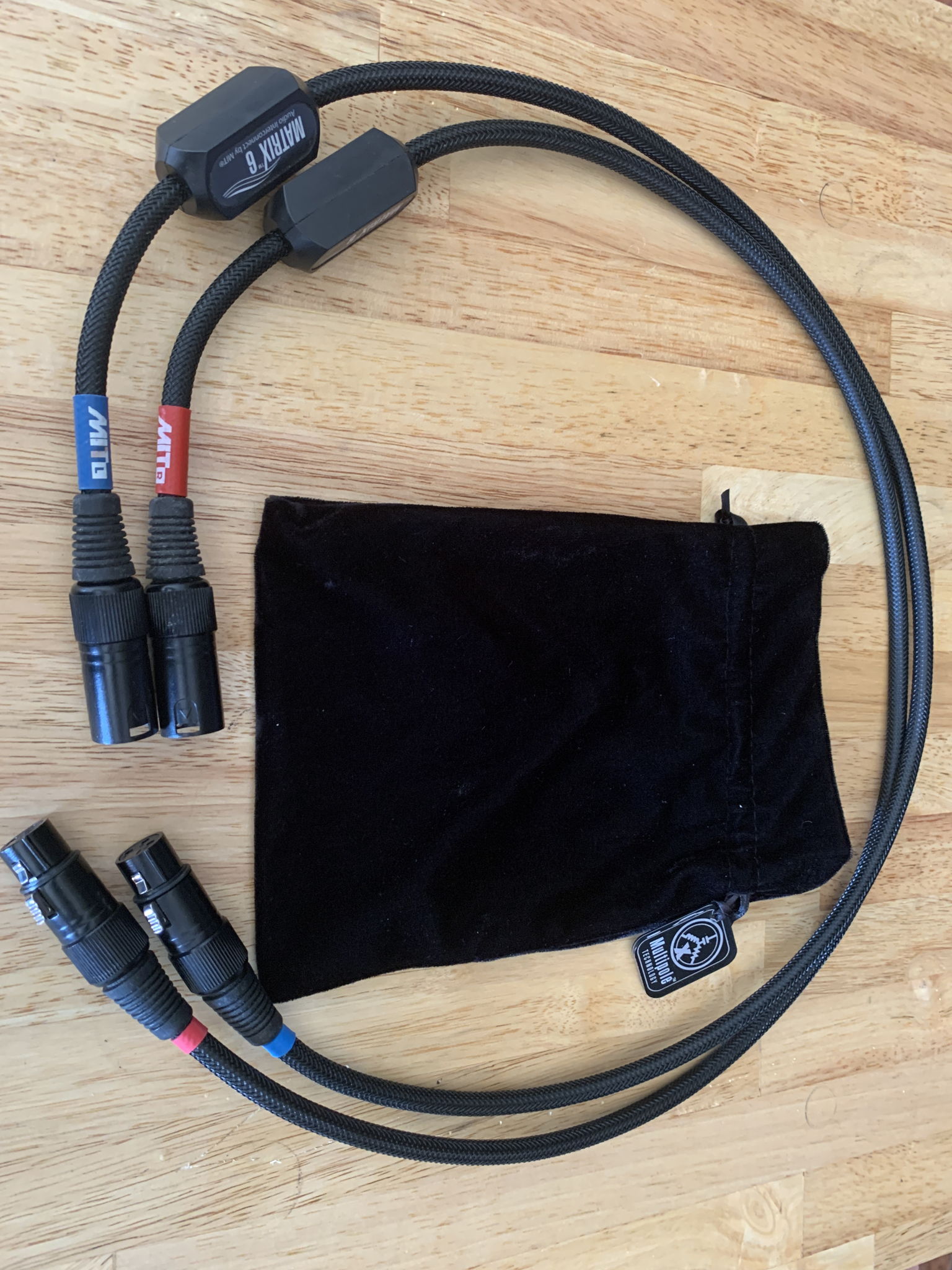 MIT Matrix 6 XLR Interconnects 1m with Bag and Box