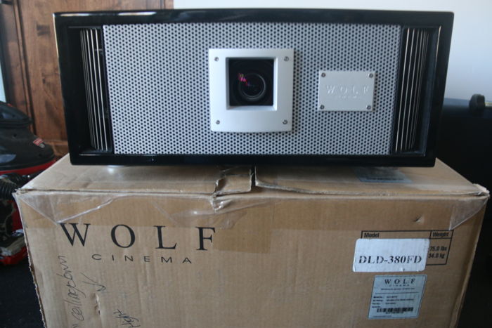 Wolf Cinema DLD-380FD Long-life Blu-Escent™ Laser Home ...