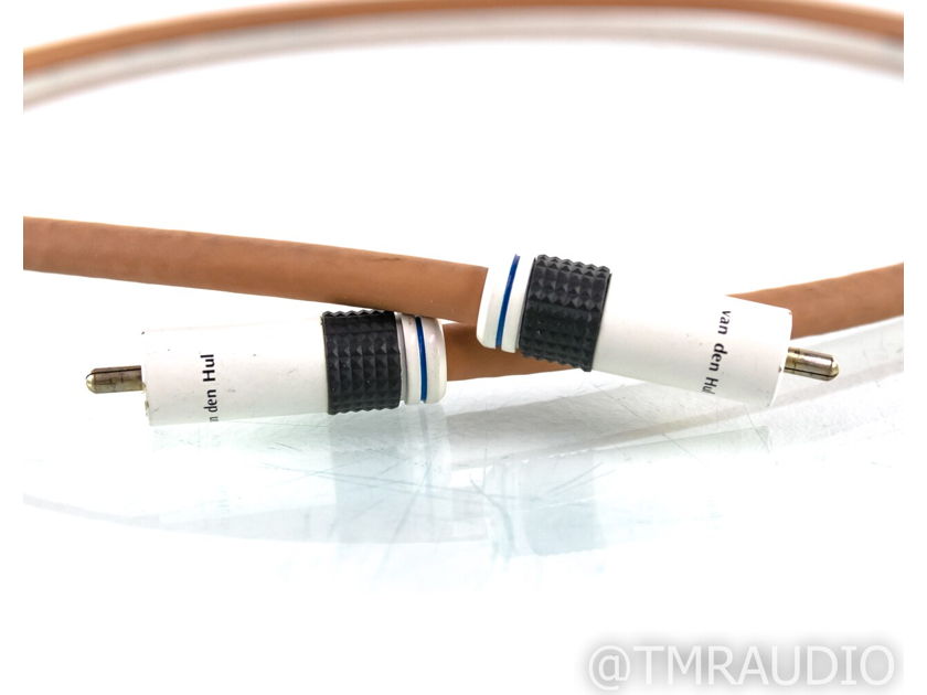 Van Den Hul The First RCA Coaxial Digital Cable; Single 2ft Interconnect; LSC (23660)