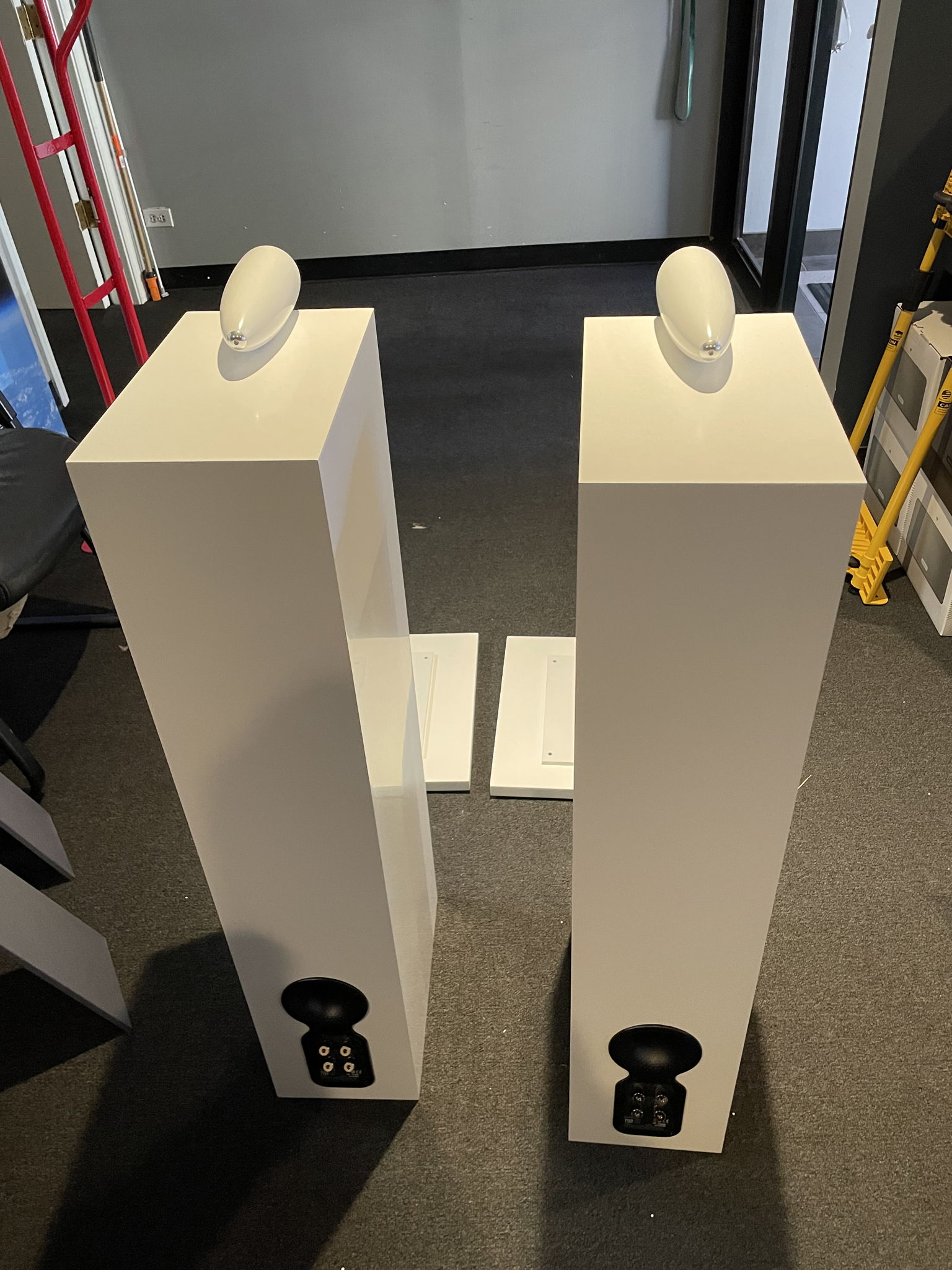 B&W (Bowers & Wilkins) 702 S2 local pickup 11