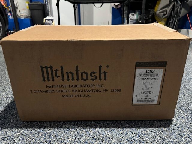 McIntosh C53 Stereo Preamplifier: MM & MC Phono Excelle... 7