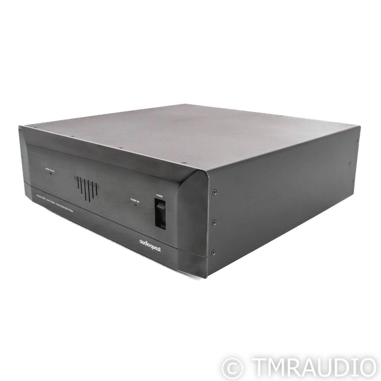 AudioQuest Niagara 5000 AC Power Line Conditioner (1/1)... 3