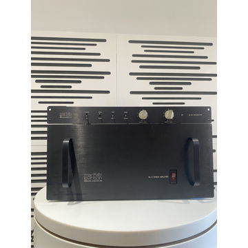 MARK LEVINSON ML-11 POWER AMPLIFIER WITH ML-12A PREAMPL...