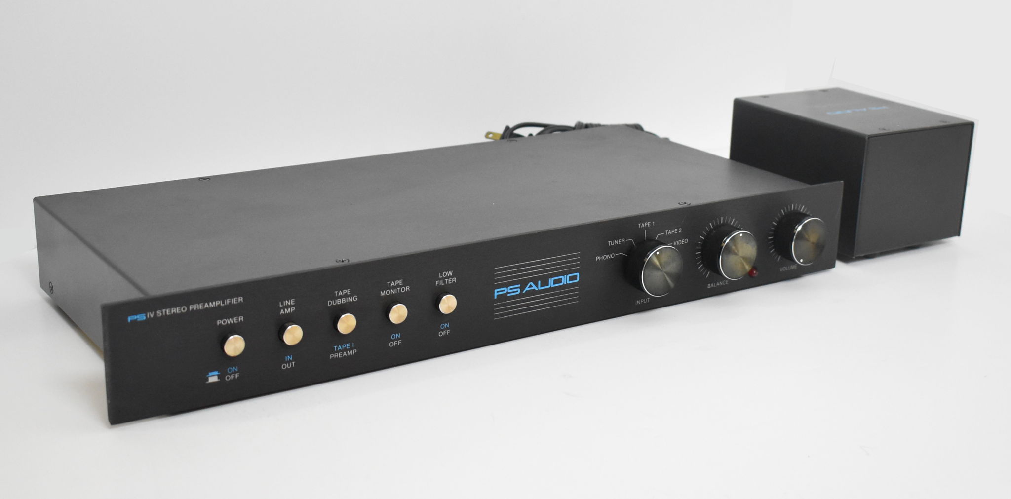 PS Audio IV Solid State Stereo PreAmplifier PREAMP w/ M...