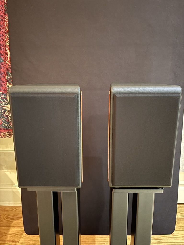 Opera Audio Prima speakers - mint customer trade-in