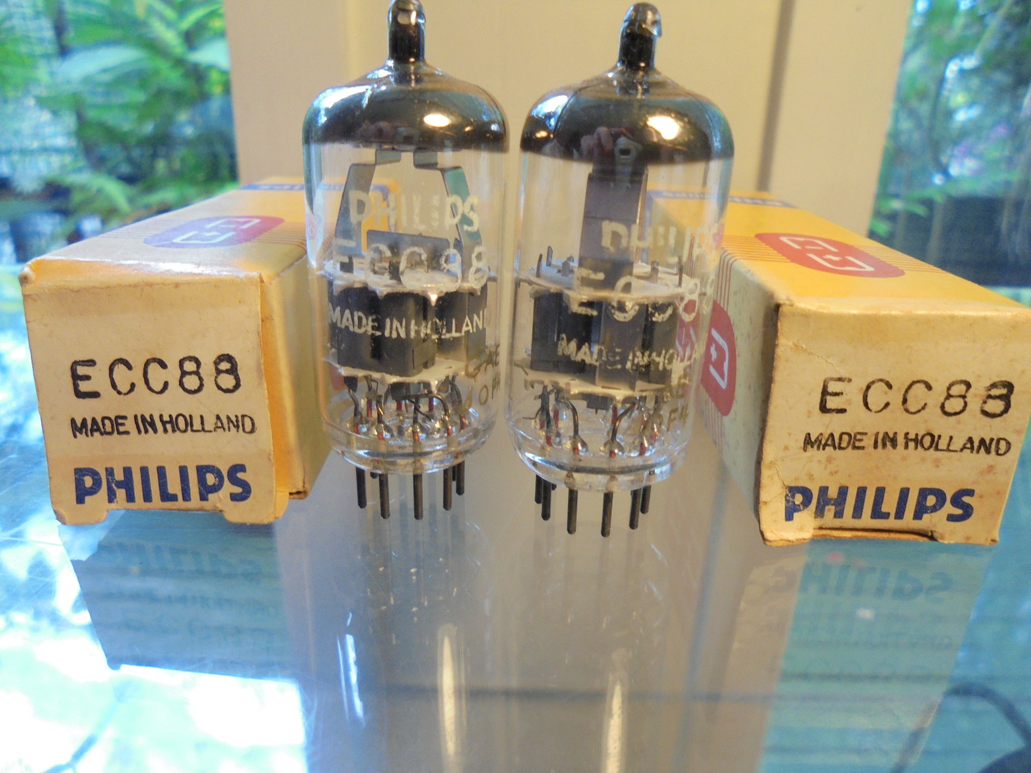 VARIOUS BRANDS OF HI END ECC88 AND E88CC NEW OLD STOCK ... 8