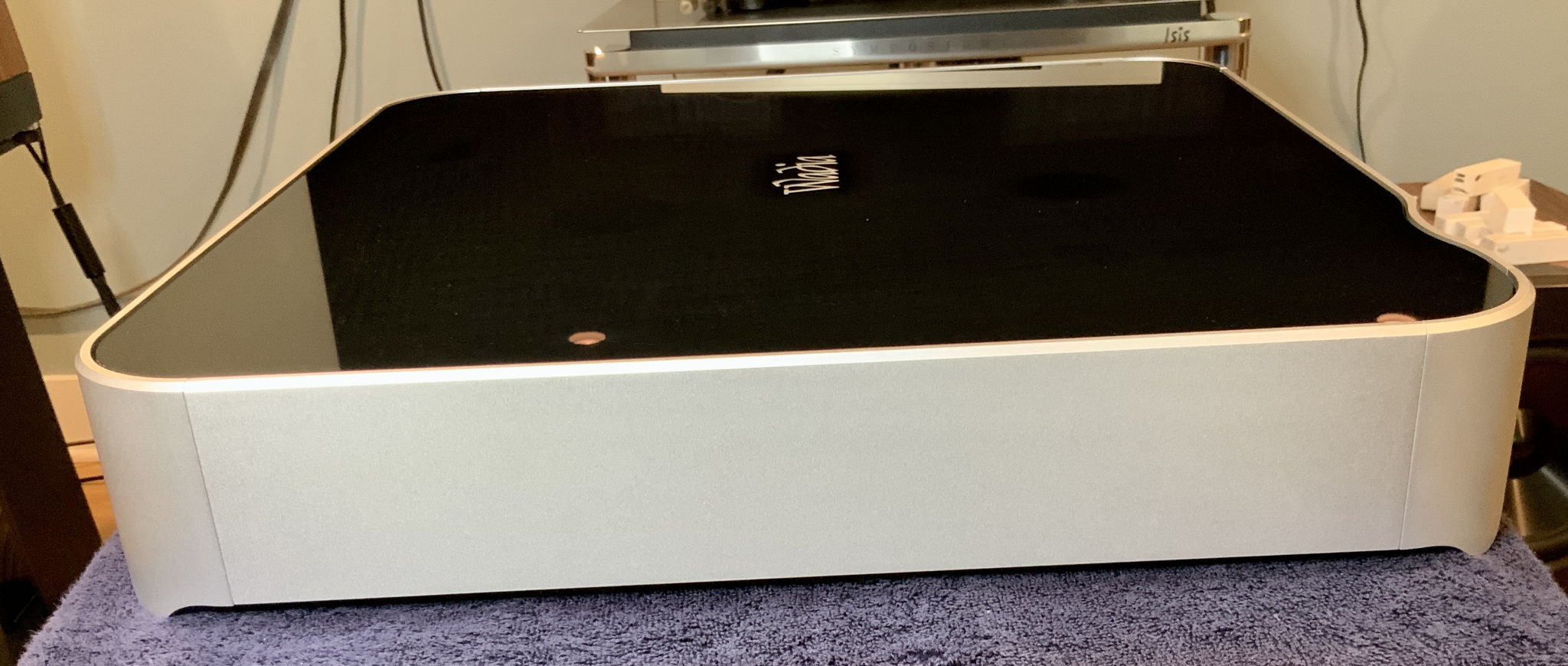 Wadia M330 - Media Server with 1TB Drive Full of Hi-Res... 2