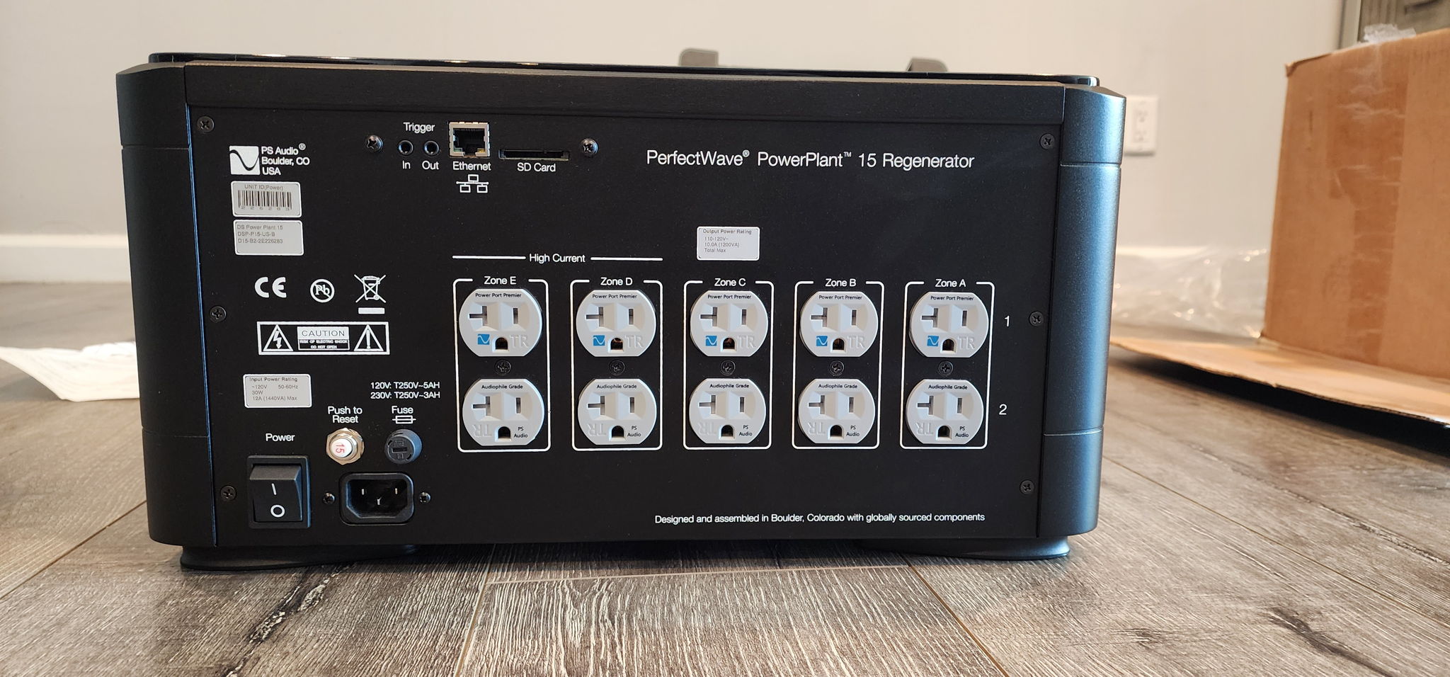 PS Audio DirectStream Powerplant 15. Excellent condition. 9