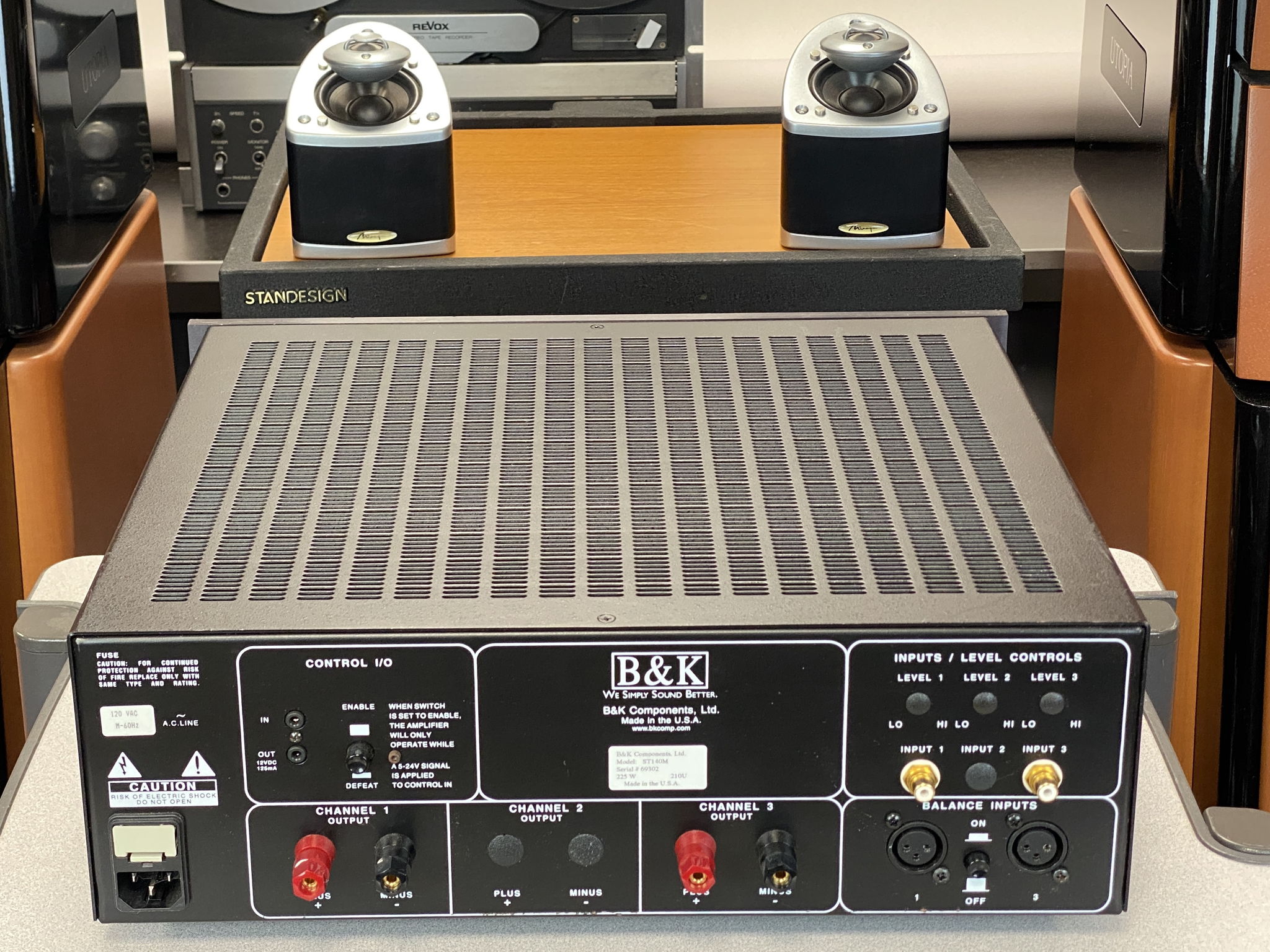 B&K ST-140M Mono Power Amplifier Block with RCA/XLR 5