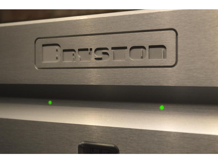 Bryston 4B-SST 2, Dual-Mono, 300 X 2 or 500 x 2 (4 Ohms) Power Amplifier
